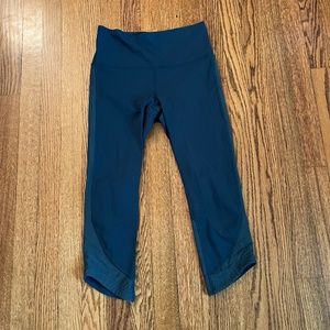 Lululemon Ready Set Go Crop (21") Teal Submarine Size 6